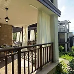 Apartament Sm Lovely On The First Line In *