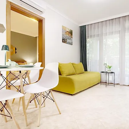 Sm Lovely On The First Line In Appartement Sozopol