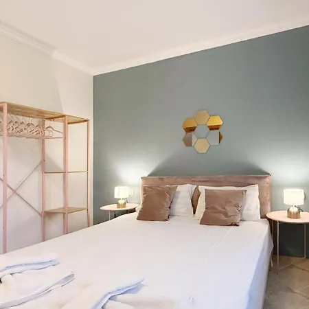 Sm Lovely On The First Line In Appartement *