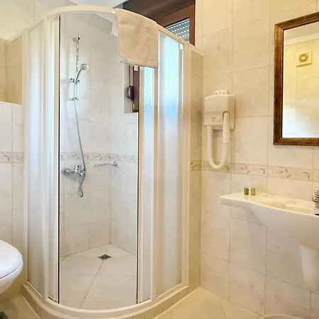 Appartement Sm Lovely On The First Line In *