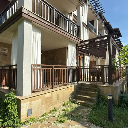 Sm Lovely * Szozopol