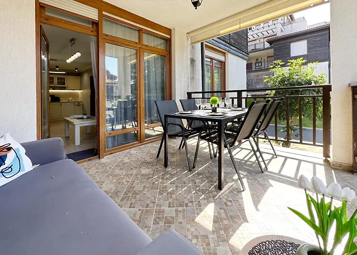 Διαμέρισμα Sm Lovely On The First Line In