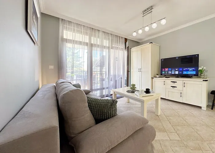 Sm Lovely On The First Line In Διαμέρισμα Σωζόπολη