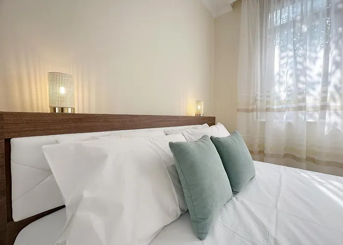 Sm Lovely On The First Line In Διαμέρισμα *