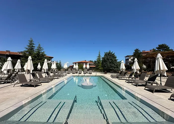 Sm Lovely On The First Line In Σωζόπολη