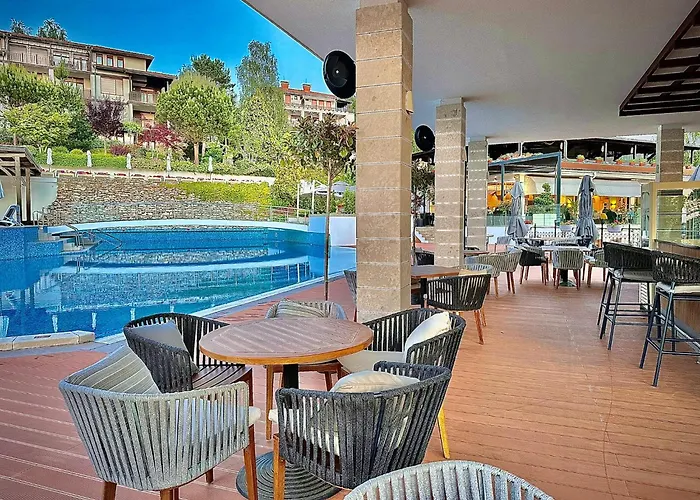 Sm Lovely On The First Line In Σωζόπολη