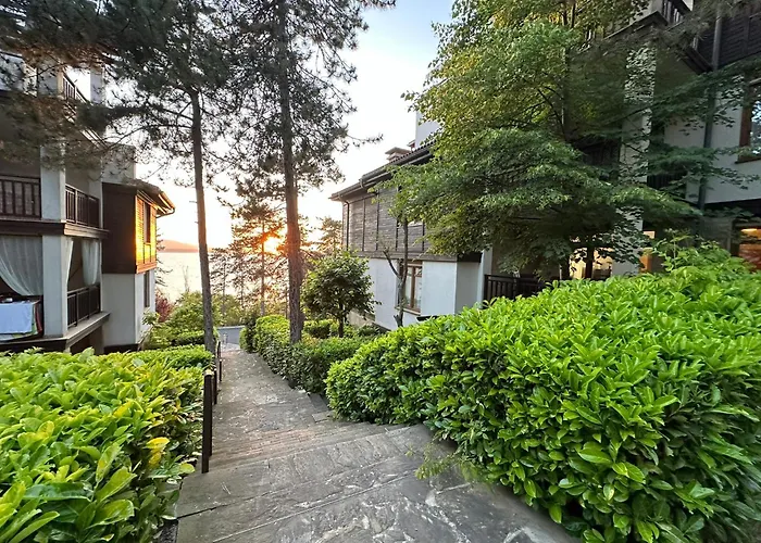 Sm Lovely On The First Line In *