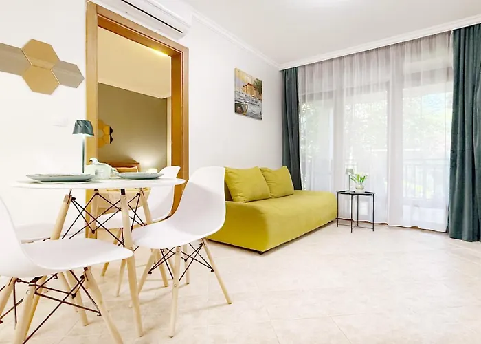 Sm Lovely On The First Line In Διαμέρισμα Σωζόπολη